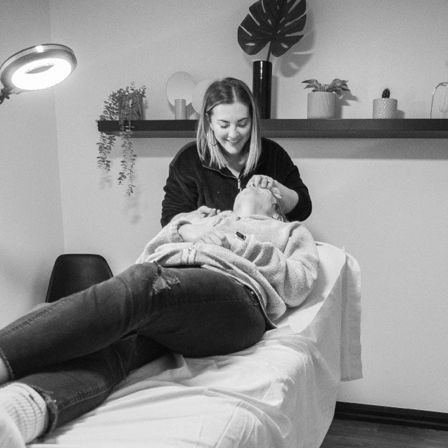 Ottawa spa for body sugaring waxing, lash lifts and brow tinting